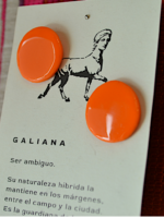 Pendiente Gema de Galiana Studio, pendientes de lóbulo en arcilla polimérica hechos a mano